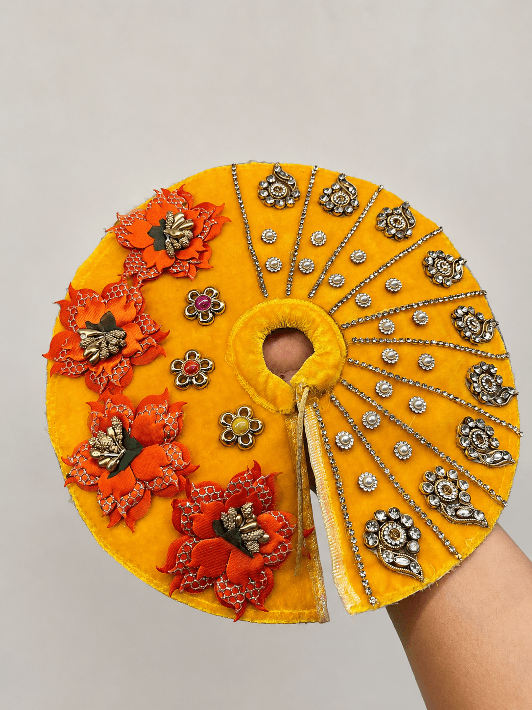 Laddu Gopal Yellow Floral Shringar Chakri